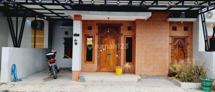 Rumah Cantik Siap Huni Cluster One Gate Area Gentan 1