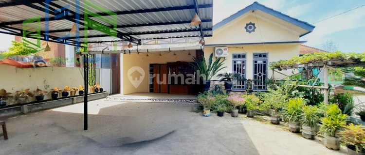 Rumah Bagus Luas Hawa Sejuk di Teras Byl 1