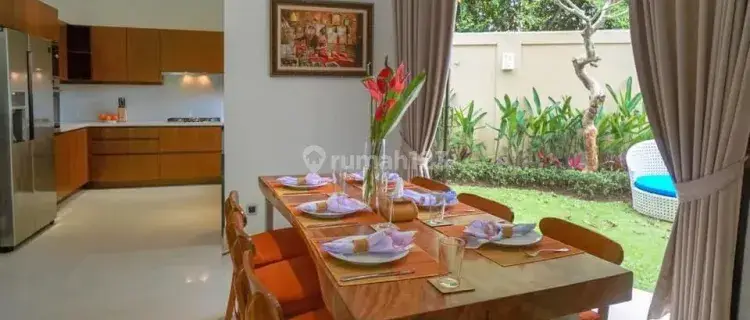 Spacious 4 Bedroom Villa For Yearly Rental In Jimbaran 1