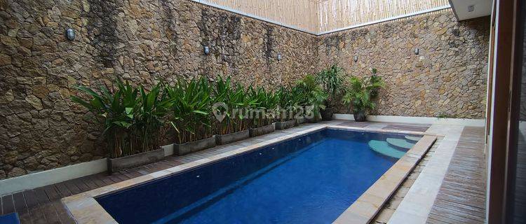 3 Bedroom Villa 10 Minutes to Berawa Beach Canggu 1