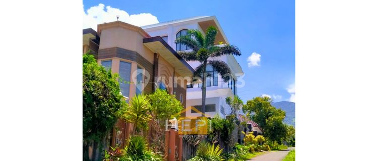 Villa di Bandungan Dekat Green Valley Semarang 1