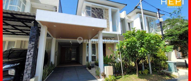 Rumah 2 Lantai Full Furnished Di Perumahan Elit Dekat Pusat Kota 1