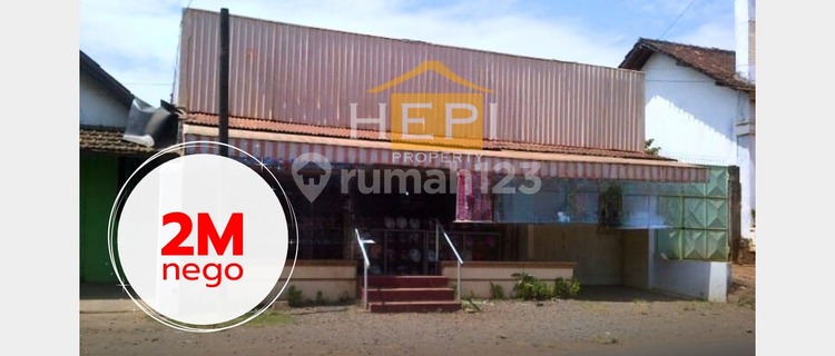 House with Spacious Yard in Tayu Pati Central Java 1