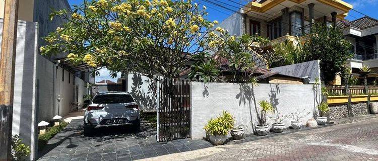 Villa Premium di Tenhgah Kota Sebrang Transmart Dekat Kuta 1