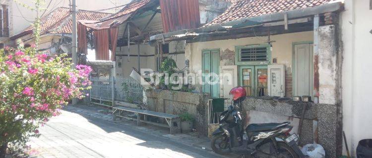 RUMAH PUSAT KOTA SURABAYA TUGU PAHLAWAN KAWATAN 1