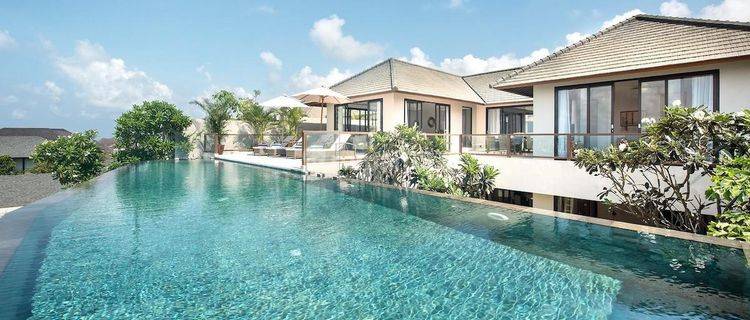 FREEHOLD CONTEMPORARY OCEANVIEW VILLA WITH INFINITY POOL IN SOUTH BALI 1