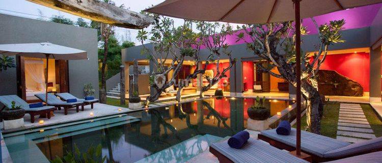 Freehold Complex Villa 100 M From The Beach In Batu Belig 1