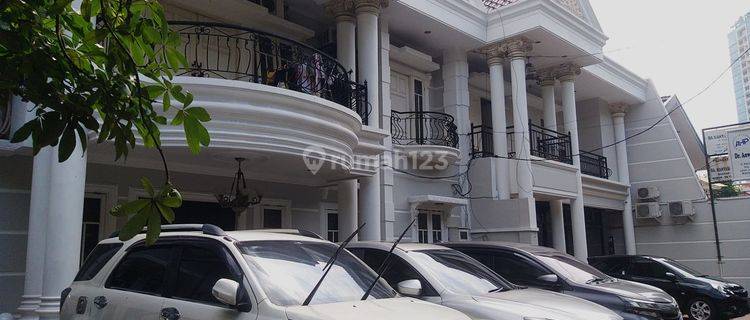 Rumah Bagus Siap Huni di Jl Radio Kramat Pela Kebayoran Baru, Jakarta Selatan 1