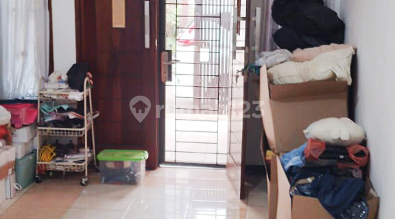 Rumah Bagus Siap Huni di Cornelia Residence, Graha Bintaro Jaya 1