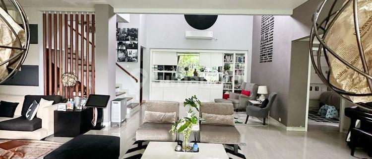 Rumah Siap Huni Asri dan Strategis di Taman Senayan, Bintaro Jaya 1