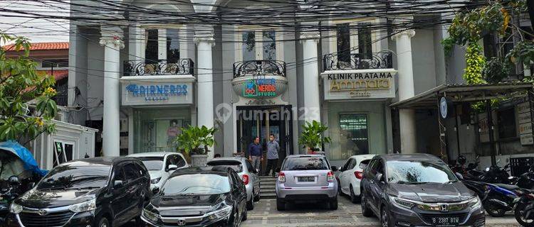 Mini Building Cantik 3 Lantai Di Kebayoran Baru 1