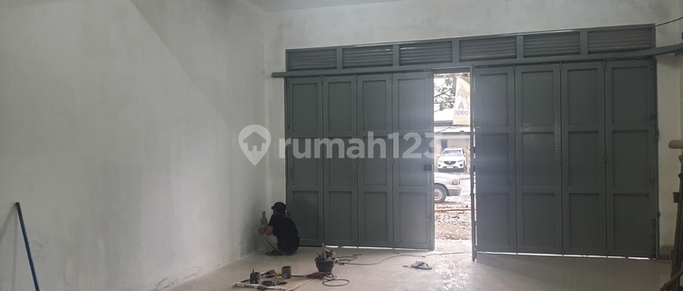 For Sale: Commercial Shop for Meanroad Business, Banjaran Soreang Main Road. 1