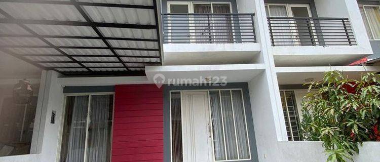  Dijual Rumah Residence One Rapi Siap Huni  1