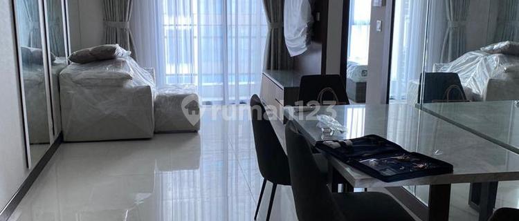 Sewa Apartemen Casa Grande Tower Bella 2 Bedroom+1 Lantai Tengah 1