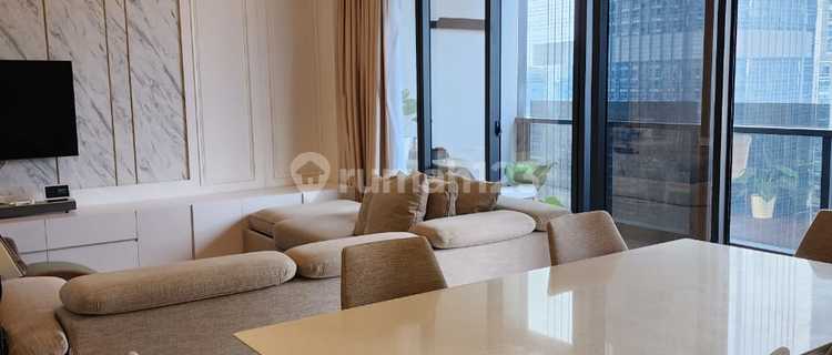 Sewa Apartemen District 8 Senopati 4 Bedroom Lantai Tengah Furnished 1