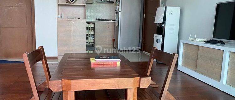 Jual Apartemen Thamrin Executive 2 Bedroom Lantai Rendah Furnished 1