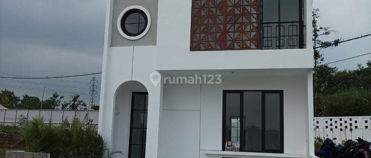 Rumah 3 Lantai Harga 1 Lantai Lokasi Sekarpuro Pakis Malang 1