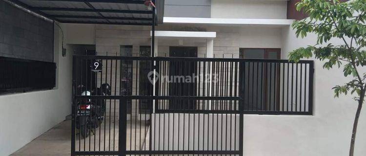 Rumah siap huni lokasi di Jl. Simpang Wisnuwardhana Malang 1