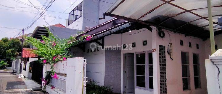 Rumah Siap Huni Jual Cepatt...!! Dekat Kejalan Besar Cocok Untuk Tempat Tinggal Dan Kantor Lokasi Strategis 1