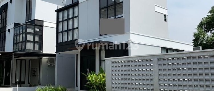 Dijual Rumah Brand New Colonial Modern Ada Swimming Pool 1