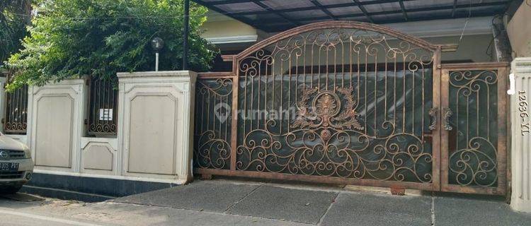 Dijual Rumah Lahan Yg Luas Di Kawasan Kebun Kacang Tanah Abang 1