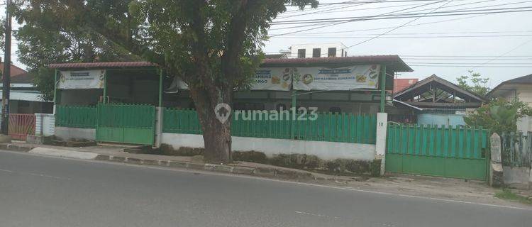 Rumah 630 M2 Shm Pinggir Jalan Brigjen Manaf Medan Sumatra 1