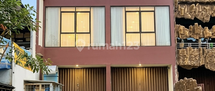 For Rent: Adjoined Shop House, Suitable for Culinary Business, Green Ville 1