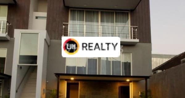 Cozy and Furnished Apartment in Sunset Road, Kuta, Close to Mall Bali Galeria and Ngurah Rai Airport 1
