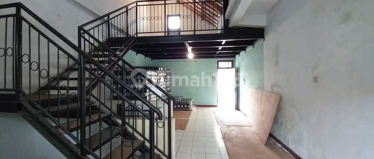 Shophouse At City Center Area Diponegoro Denpasar 1