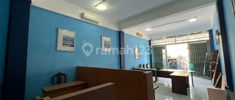 3 Storey Shophouse in Business Area Diponegoro, Denpasar, Near Teuku Umar, Mall, and Puputan Park 1