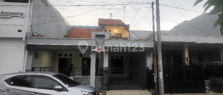 Rumah Siap Hini dan Asri di Jababeka Cikarang 1