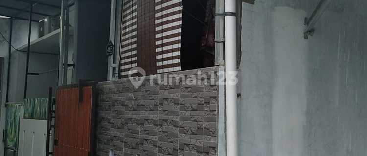 Rumah Bagus Semi Furnished Poris, Tangerang 1