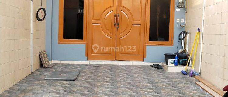 Ruko 4 Lantai Di Gajah Mada Lokasi Bagus Dekat Pusat Bisnis 1