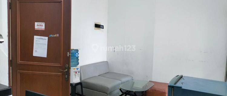 Apartemen Mediterania Gajah Mada 2 Kamar Tidur Bagus Free Maintenance Fee 1