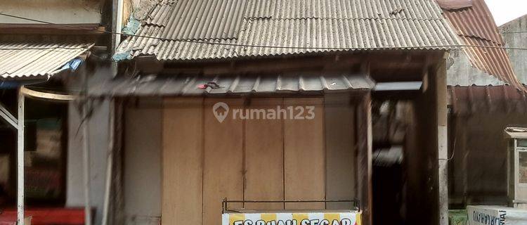 Ruko Dijual Murah,lokasi Jalan Utama, Strategis Dekat Puskesmas 1