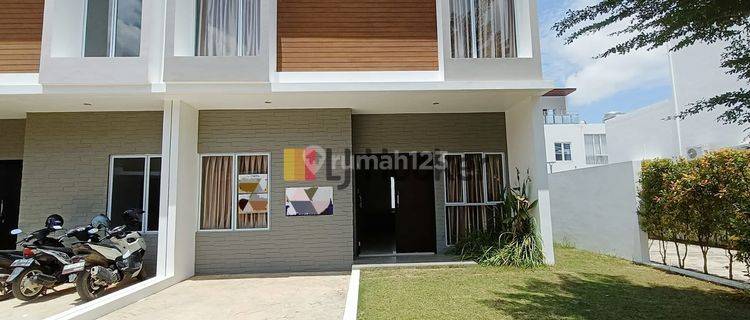 Disewakan Rumah Minimalis di Perumahan Azure Bay I Bengkong Batam 1