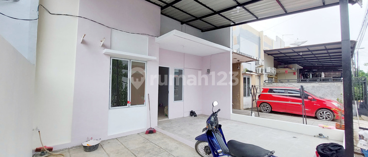 For Rent: House in Pulomas Housing, Batam Centre 1