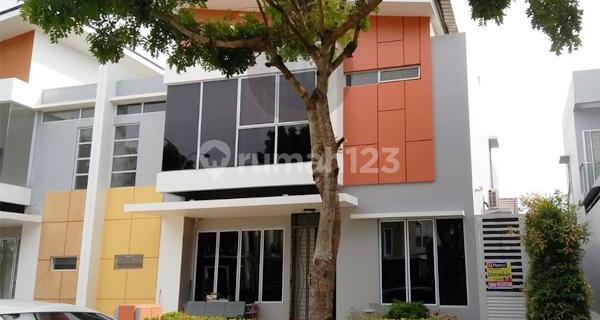 Disewakan Rumah Furnished 2 Lantai di Costarica 1