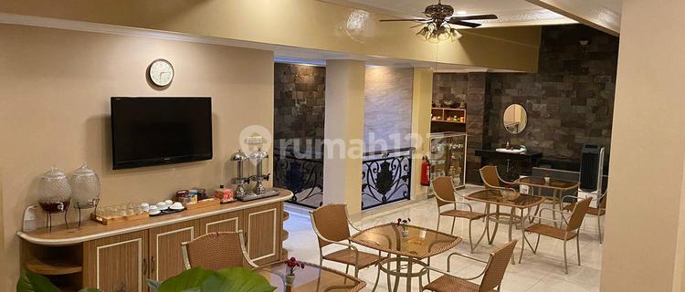 Guest House 26 Rooms. 5 Floors in Setiabudi. Jakarta 1
