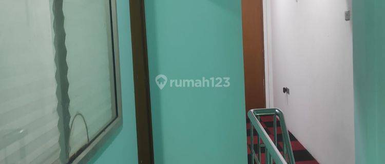 Ruko 5 Lantai Strategis Lokasi di Harmoni, Jakarta Pusat 1