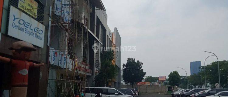 Ruko 3 Lantai di Jalur Sutera Dekat Area Perkantoran, Kampus ,hadap Jalan Boulevard. 1