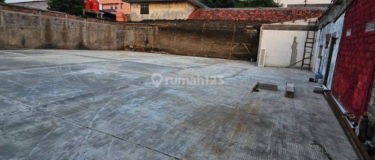 Disewakan Area Untuk Gudang Parkir Workshop 1