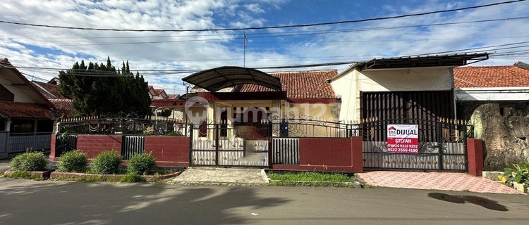 Rumah Luas Jalan Besar Komersil Cimanggu 1