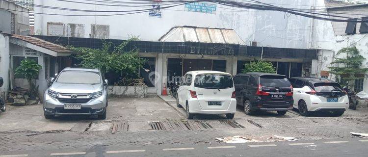 Ruang Usaha Strategis di Gandaria City Jakarta Selatan 1