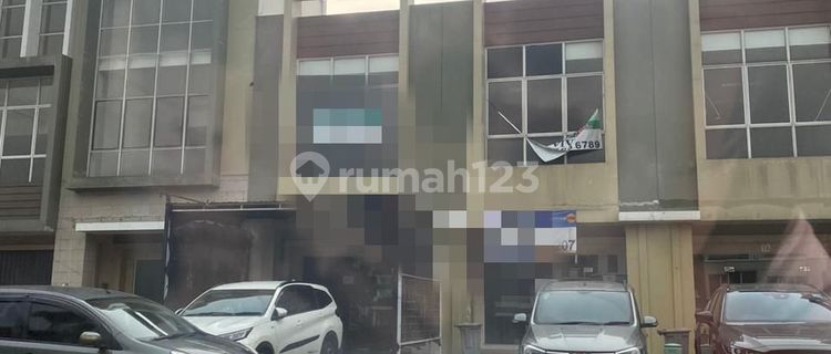 For Rent: Ready-to-Occupy Twin Shophouses in North Golvinch, Gading Serpong 1