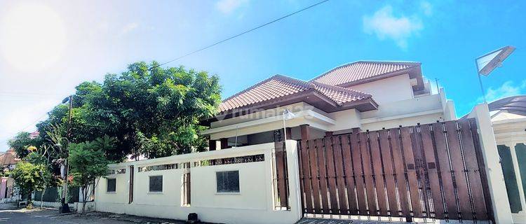 Rumah Bagus Tengah Kota Solo Kerten Hunia Pejabat Solo Istimewa 1