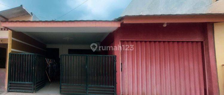 Rumah perumahan dan Toko di Gedongan colomadu dekat tol strategis 1