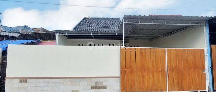 Rumah Shm Pinggir Jalan Dekat Kampus Unisri Solo Lokasi Kadipiro 1