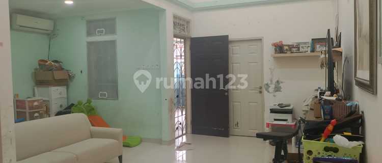 Ready-to-Occupy Furnished House in Sector 7A Gading Serpong Tangerang 1