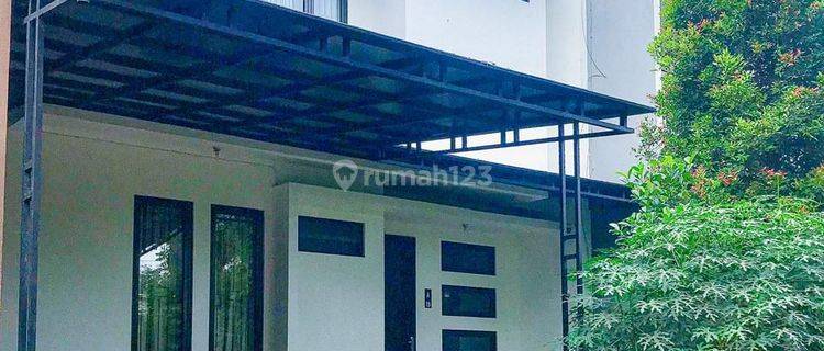 Rumah Full Furnished Dlm Komplek Di Ulujami Pesanggrahan Jakarta Selatan. 1